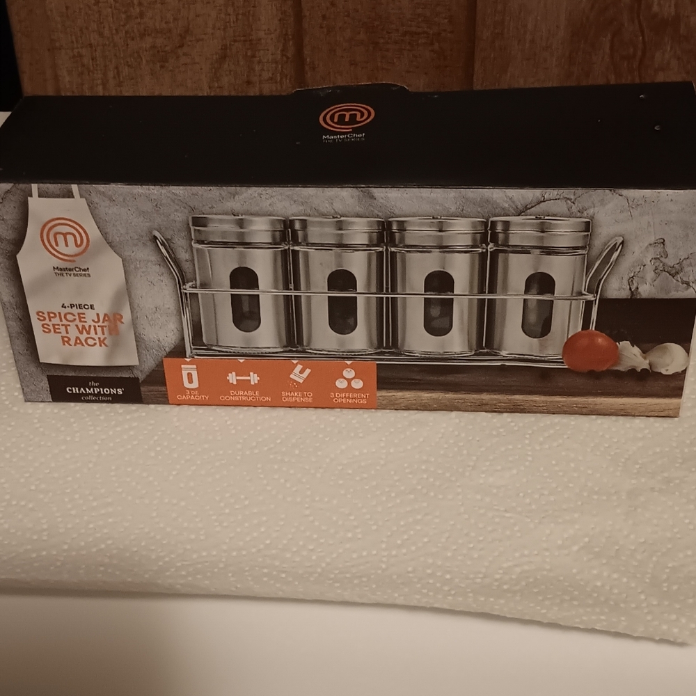 BRAND NEW!!! SPICE JAR SET WITH SPICES AND RACK. - Picture 3 of 4